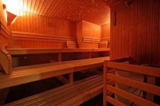 Esplanade Swiss Quality Hotel Davos Exterior foto
