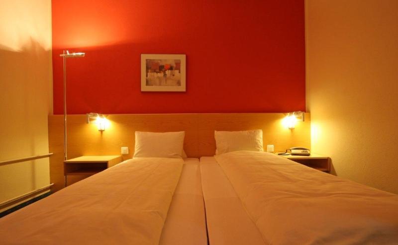 Esplanade Swiss Quality Hotel Davos Cameră foto